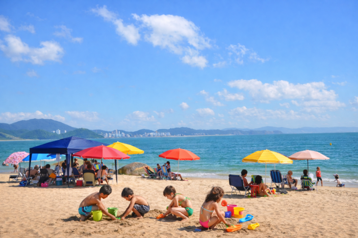 Crianças na Praia das Laranjeiras