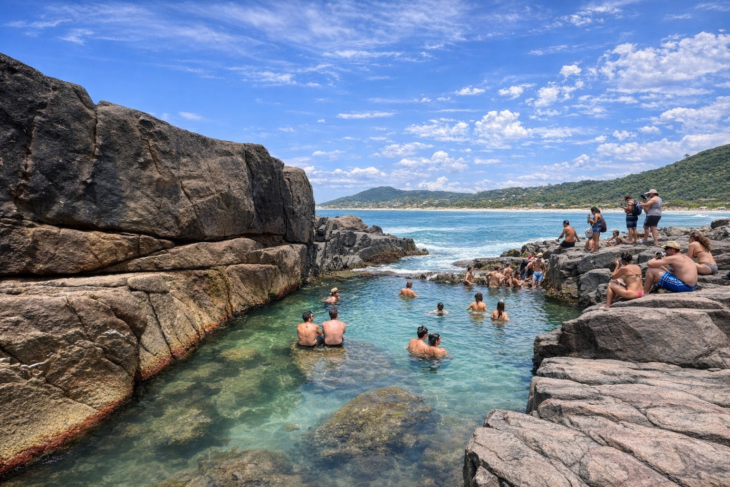 Piscinas Naturais na Praia do Rosa