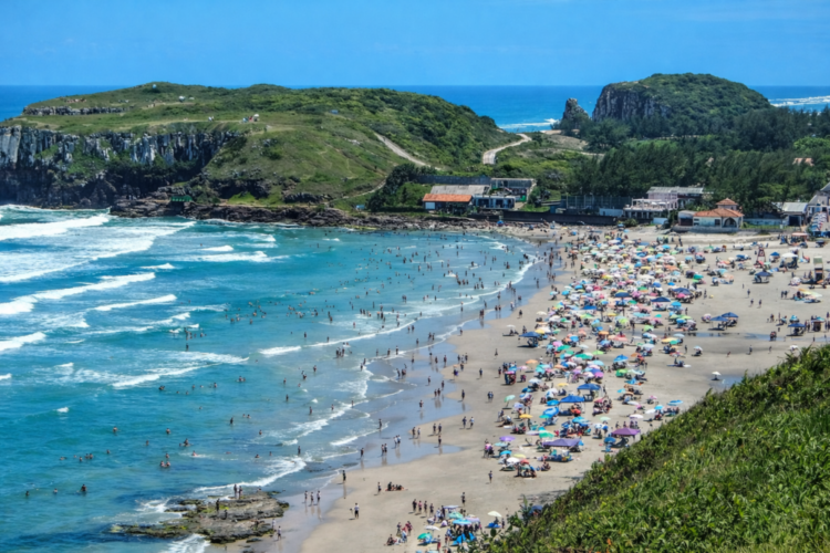 Praia da Cal em alta temporada