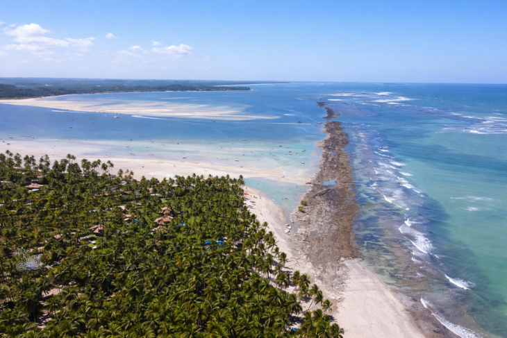 Barreira natural de recifes de corais