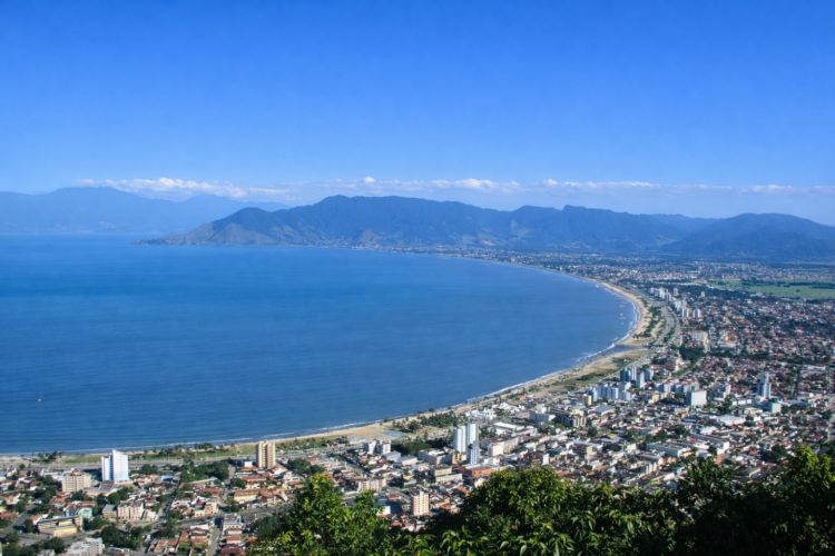 Vista aérea da Praia Martim de Sá