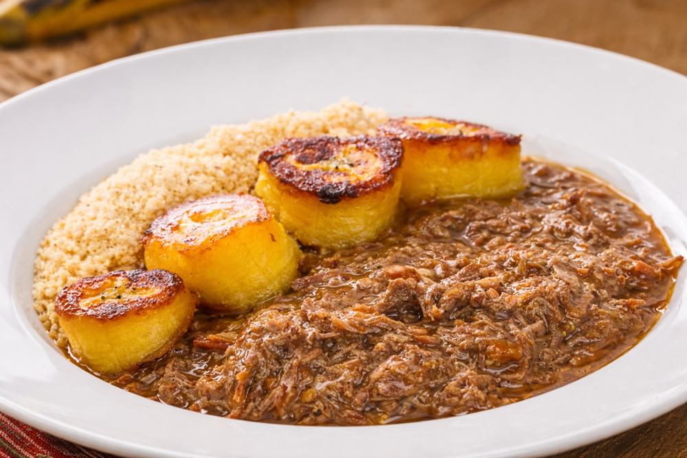 ''Barreado" prato típico da praia de Caieiras