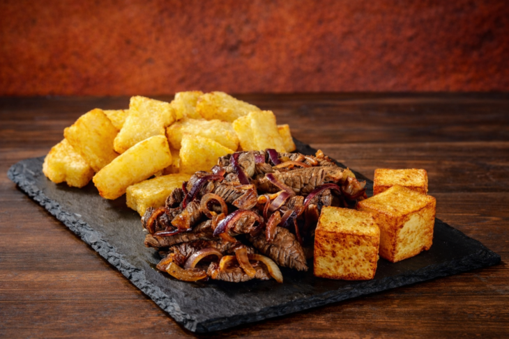 Carne de sol com macaxeira