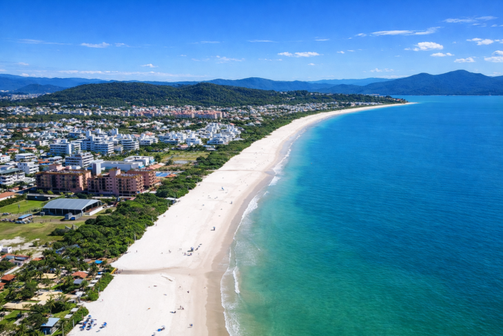 Praia de Jurerê Internacional, em Florianópolis (SC)