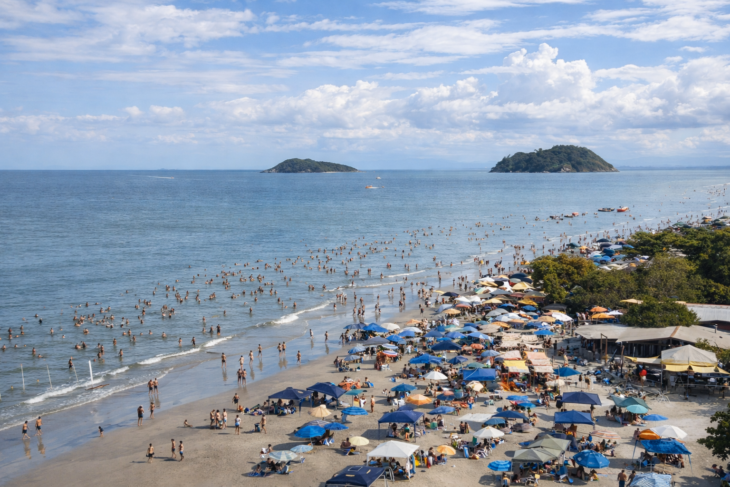 Praia de Pontal do Sul